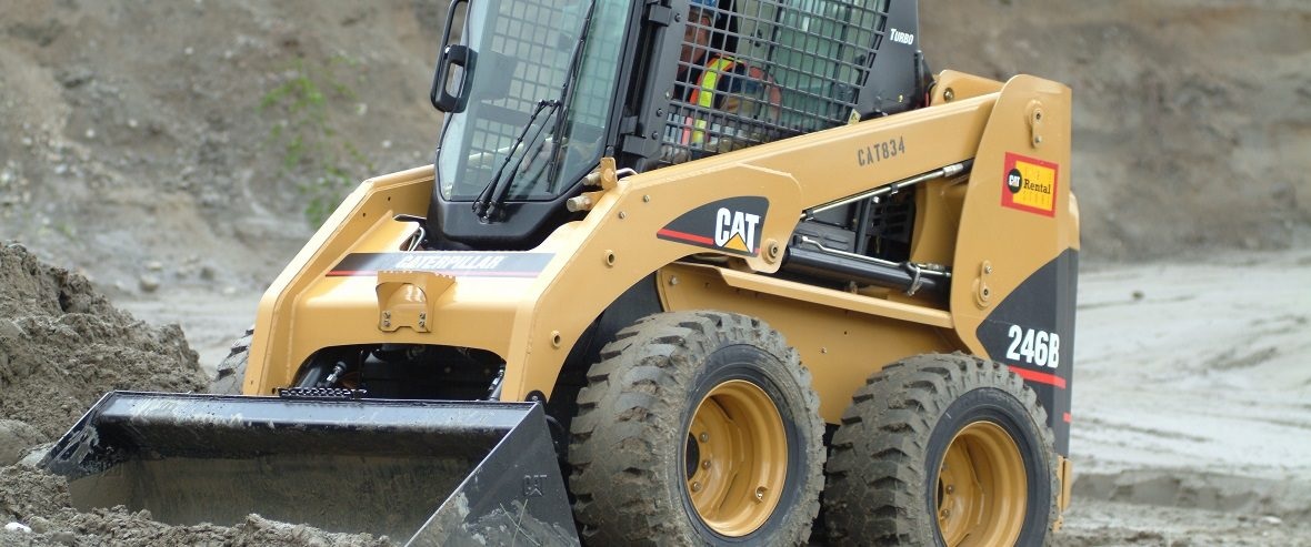 Vilardo Welding - Skid Steer Operating - Image0002